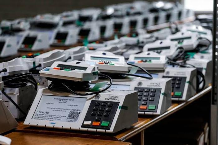 MUDANÇAS NAS SEÇÕES ELEITORAIS DO SEGUNDO TURNO LEVANTAM DÚVIDAS SOBRE O IMPACTO REAL NO VOTO