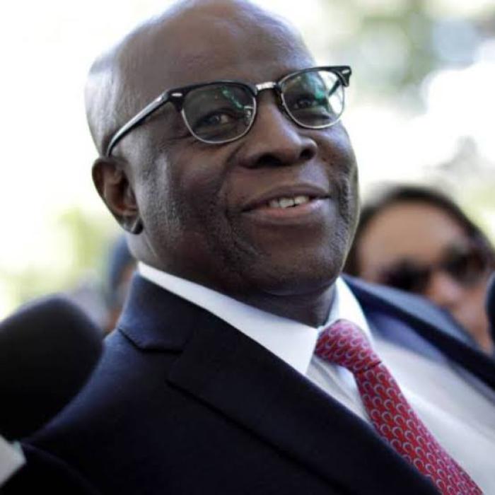 JOAQUIM BARBOSA NO DC E A TENTATIVA DE ATIVAR UMA PÓLVORA ENCHARCADA PARA 2026