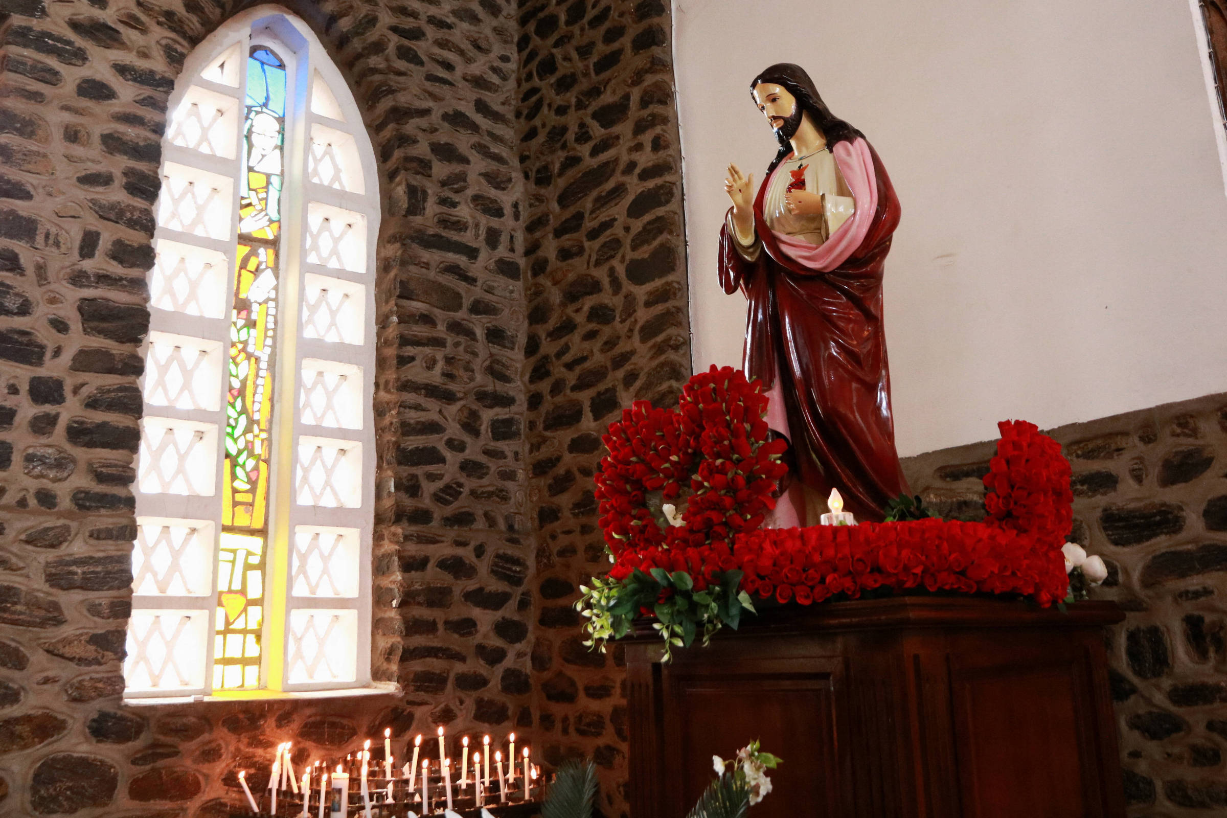 Deus não está morto, mas Jesus foi sequestrado pelos cristãos