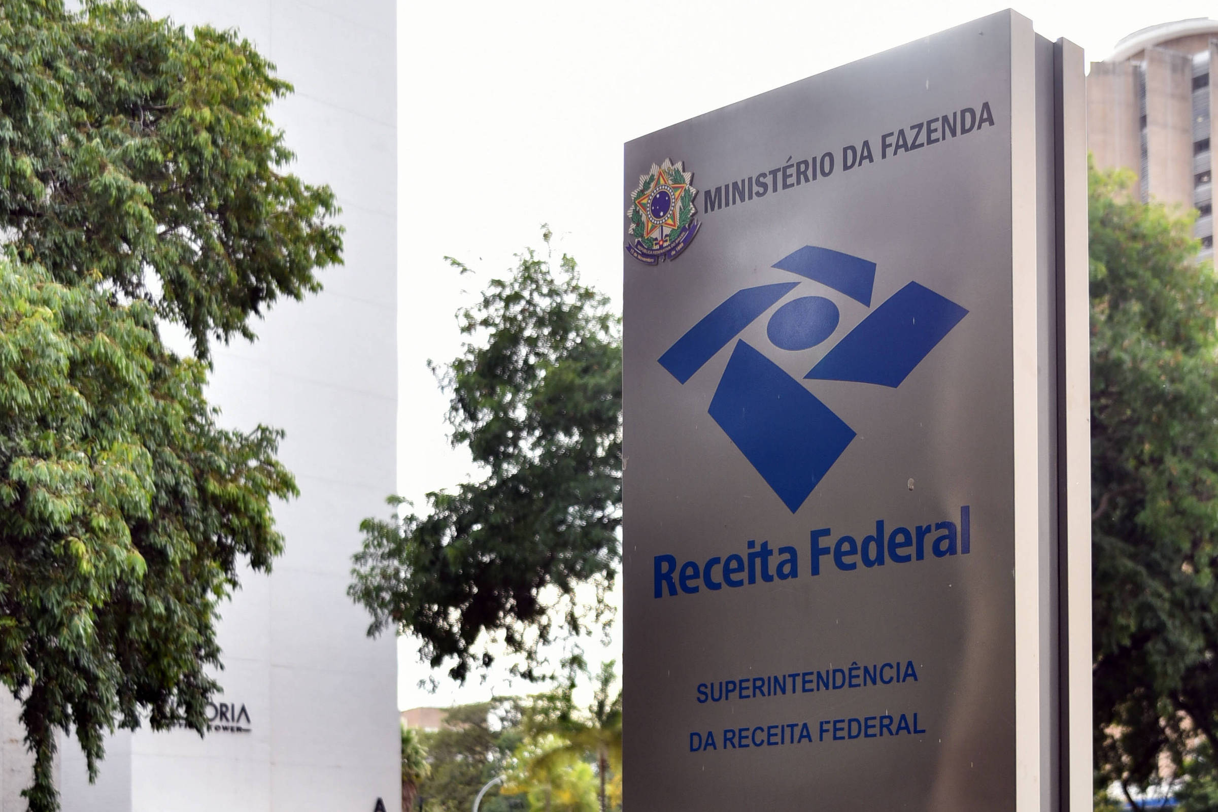 Fiscalização da Receita contra autoridades cai 54% após Moraes suspender força-tarefa