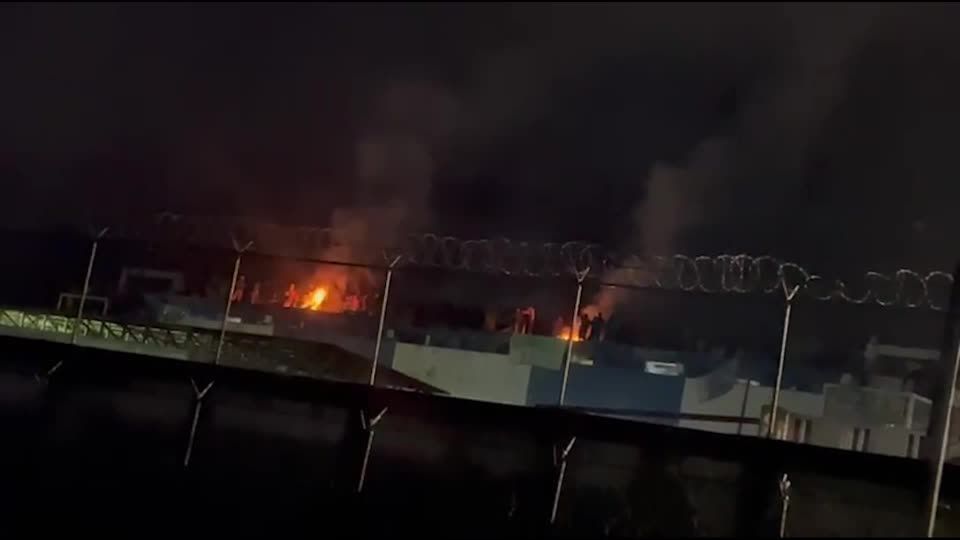 Detentos protestam contra abusos em telhado de prisão na Venezuela