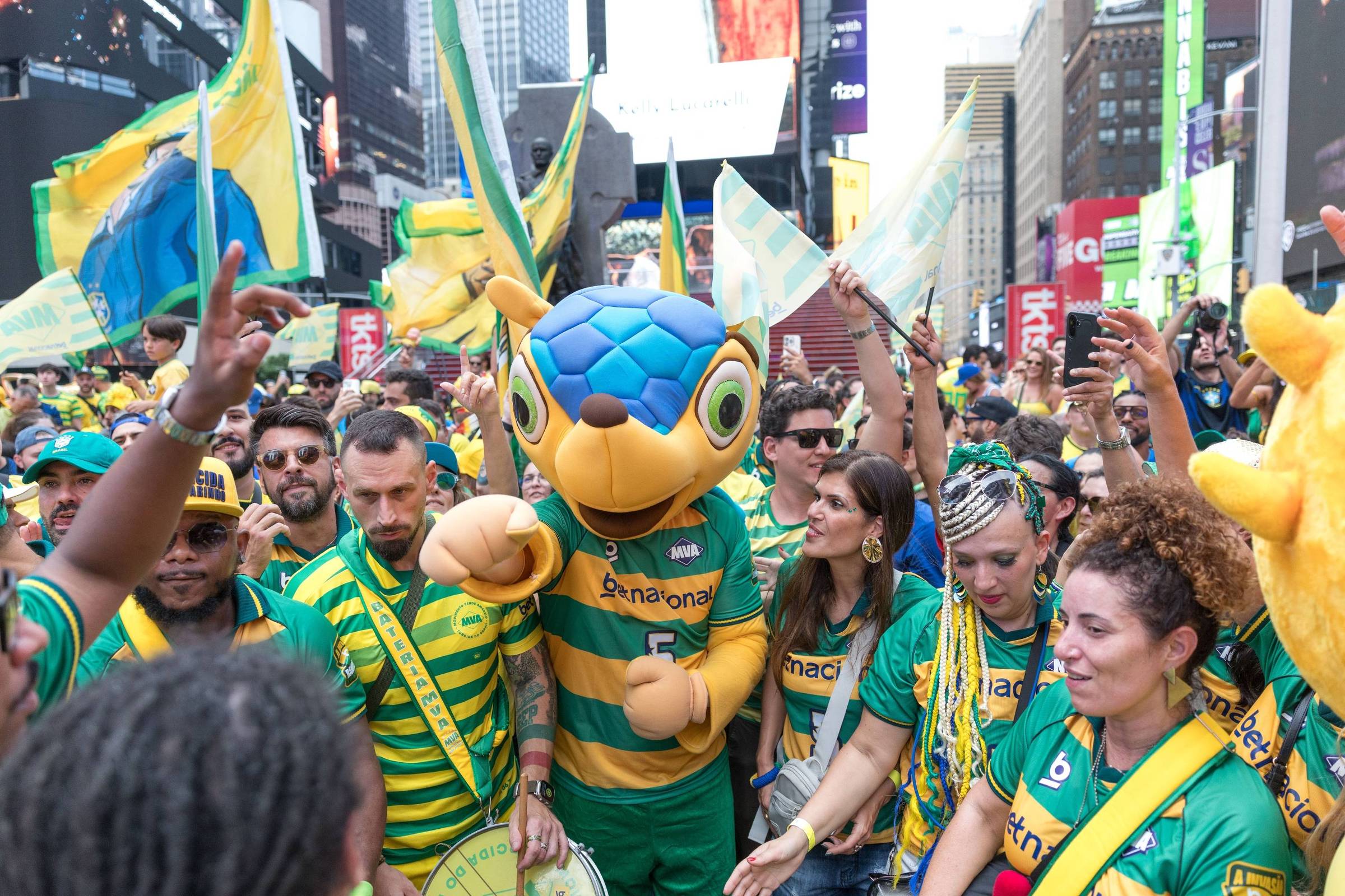 Euforia da torcida brasileira toma as redes sociais antes da estreia da seleção na Copa 2026