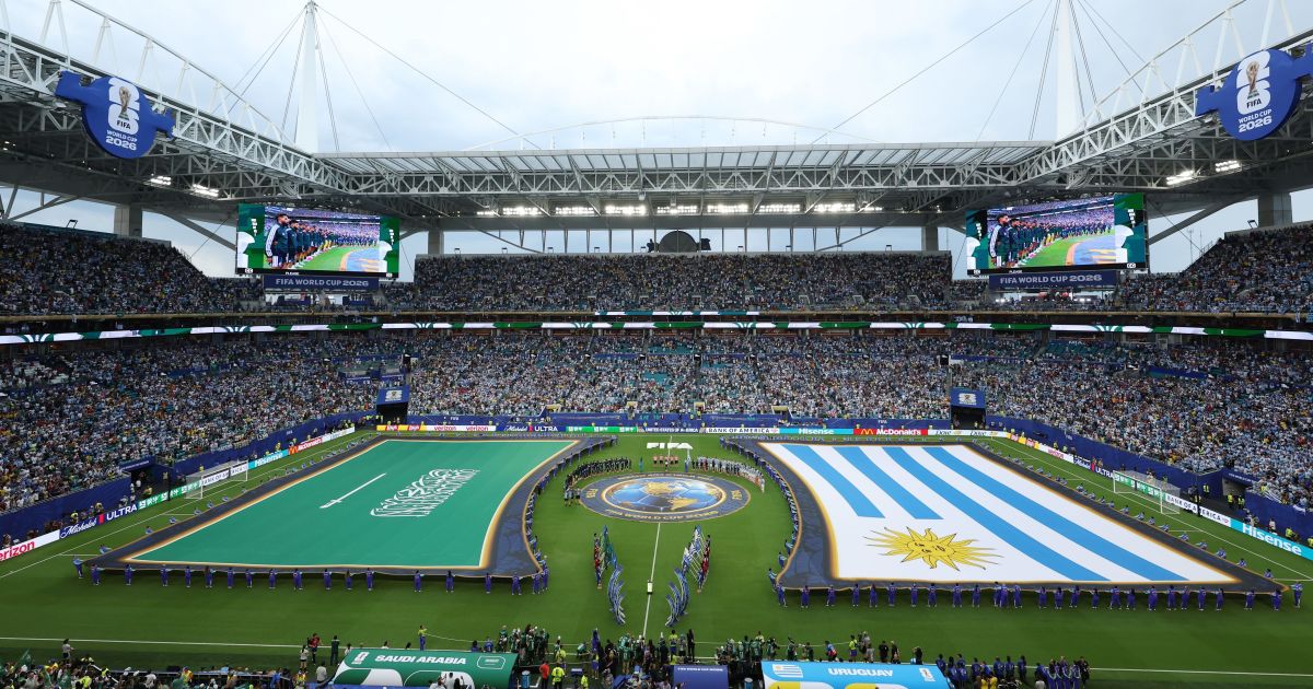 Copa: saiba por que a bandeira da Arábia Saudita não pode tocar no gramado